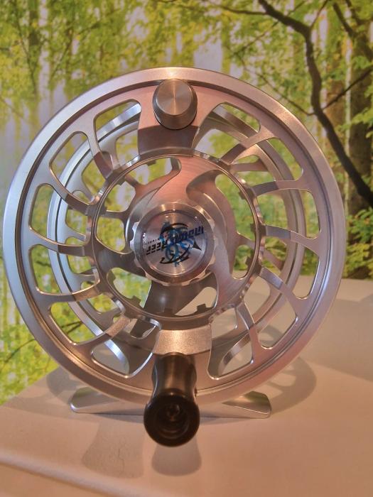Indigo reef fly reels weight 2 to 10