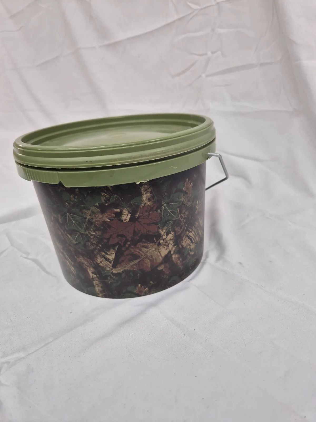 New bait bucket 19x19x15cm camo green