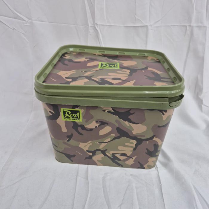 Rod Hutchinson bait bucket