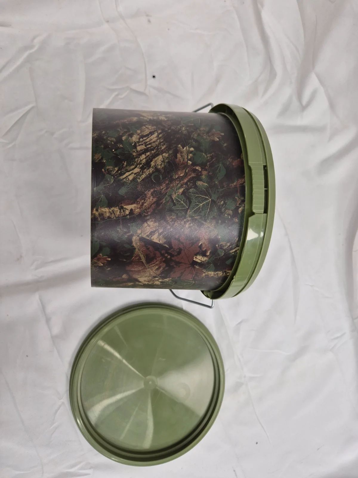 New bait bucket 19x19x15cm camo green, view 3