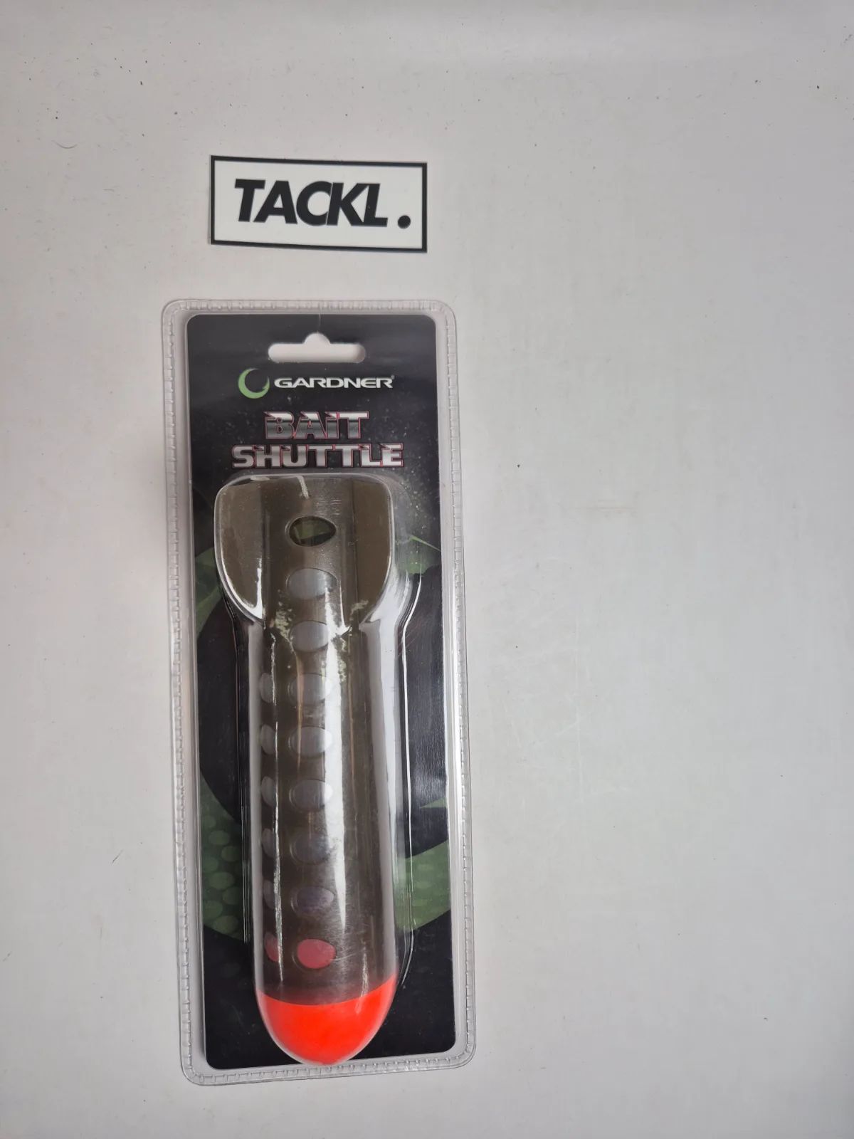 Gardner bait shuttle