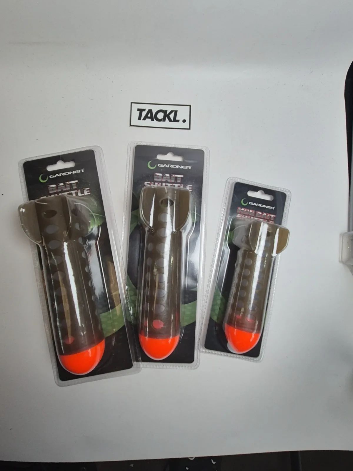 Gardner bait shuttle, view 2