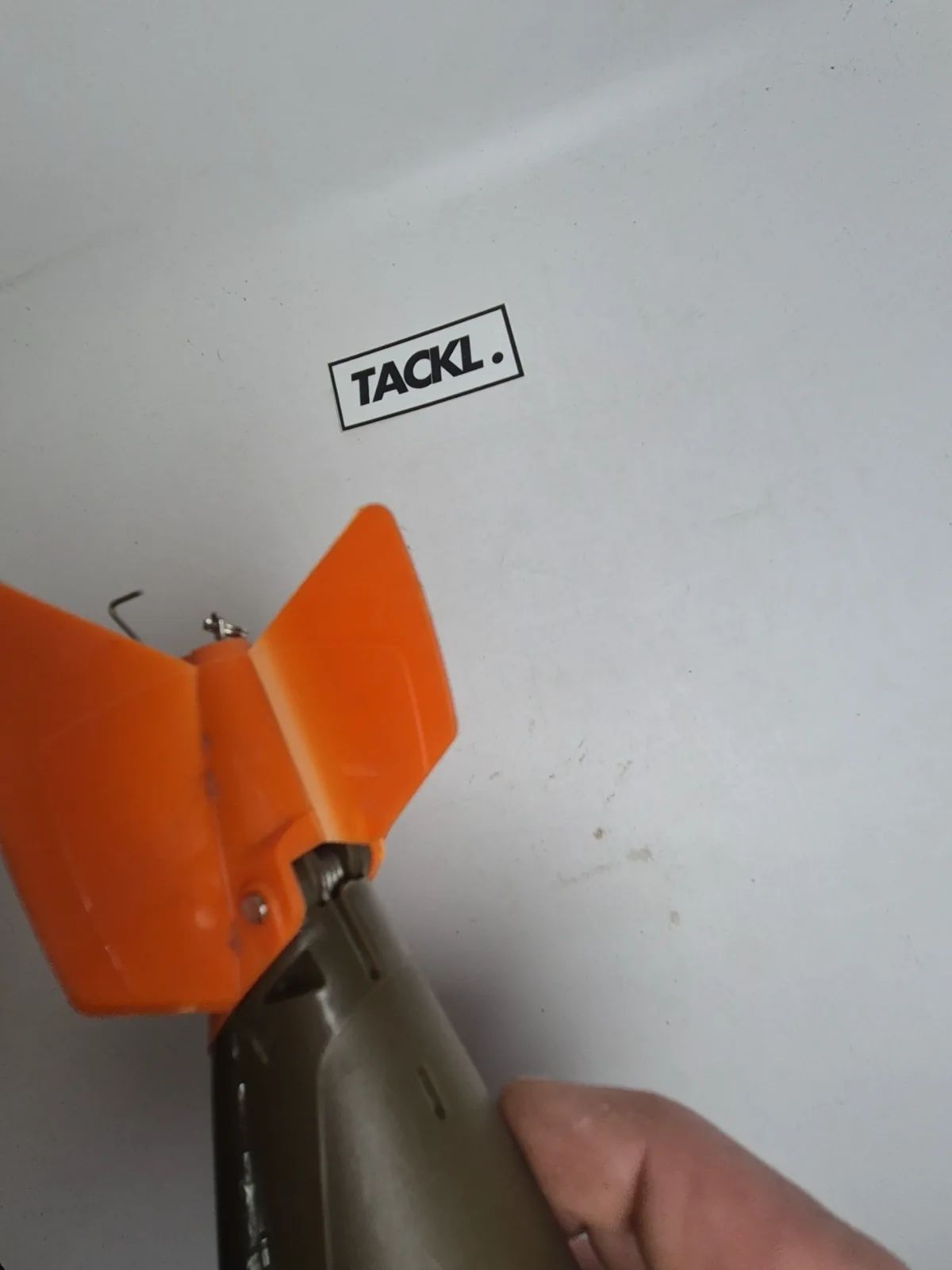 TF Gear Airbomb (or Prologic/TF Gear Air-Spread baiting, view 2