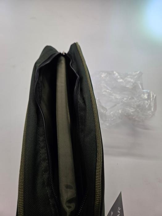Gardner buzzbar pouch