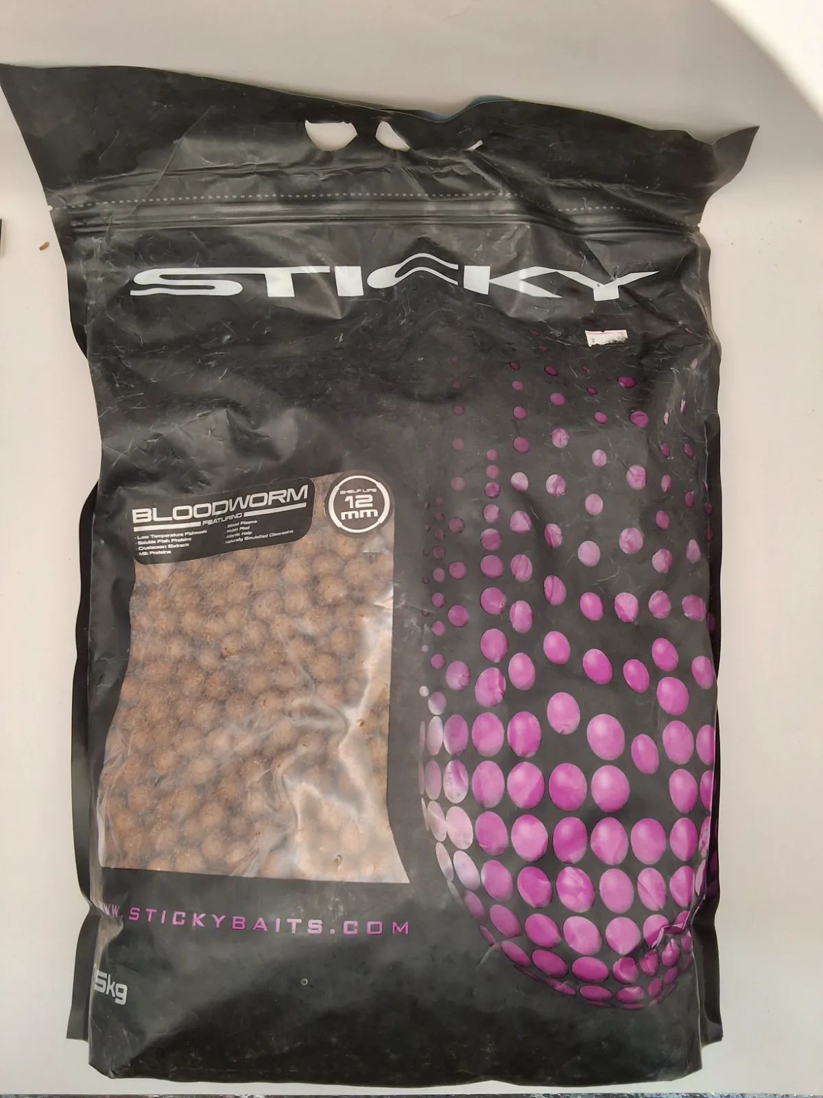STICKY bloodworm Boilies 12mm 5kg