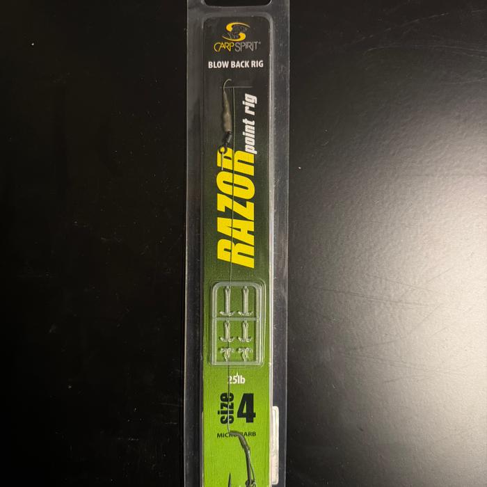 CarpSpirit Pre-tied rigs Blowback rig size 4