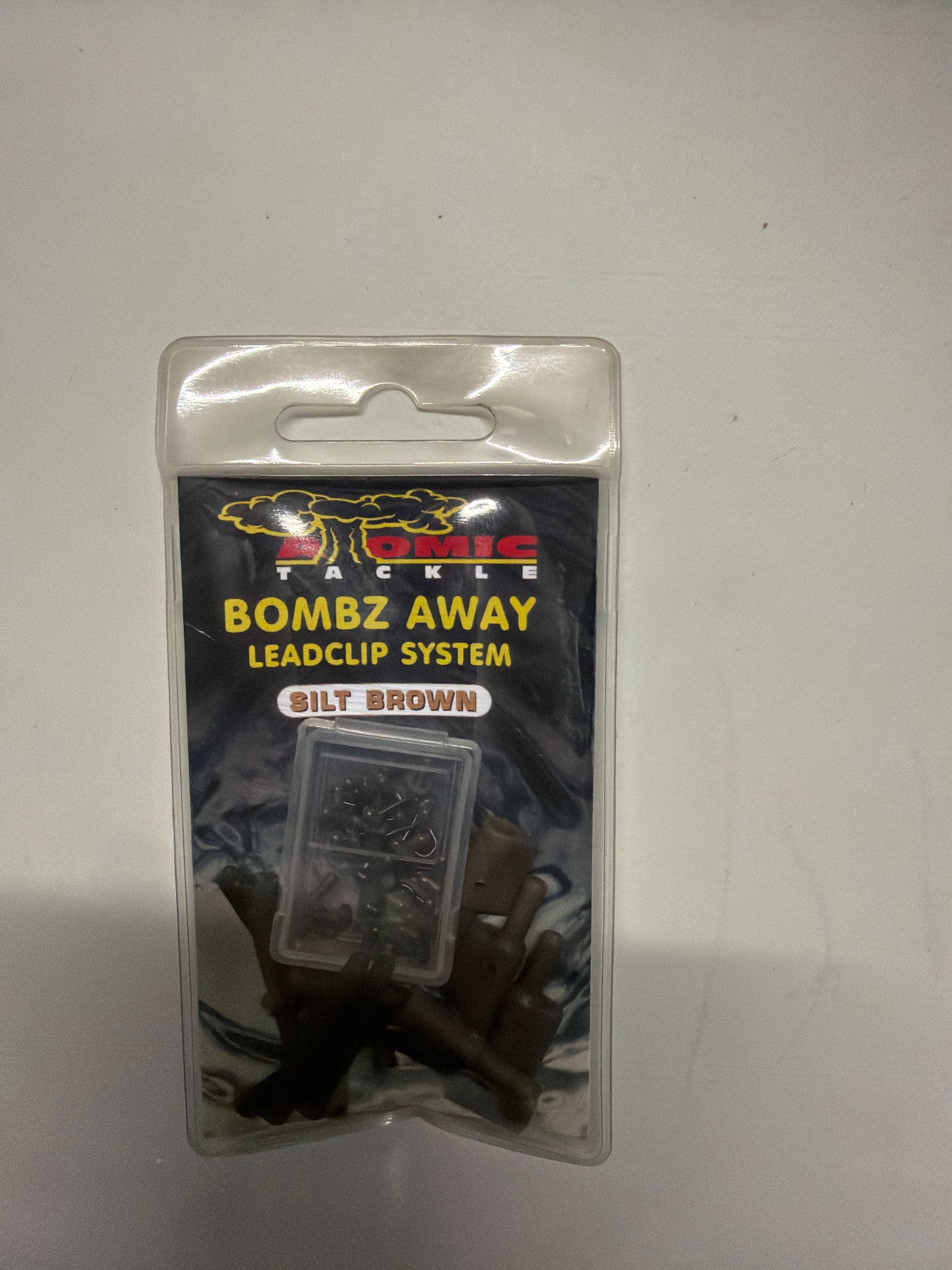 Atomic Tackle Bombz Away silt Brown Swivels & clips
